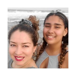 Meet your Posher, Ana